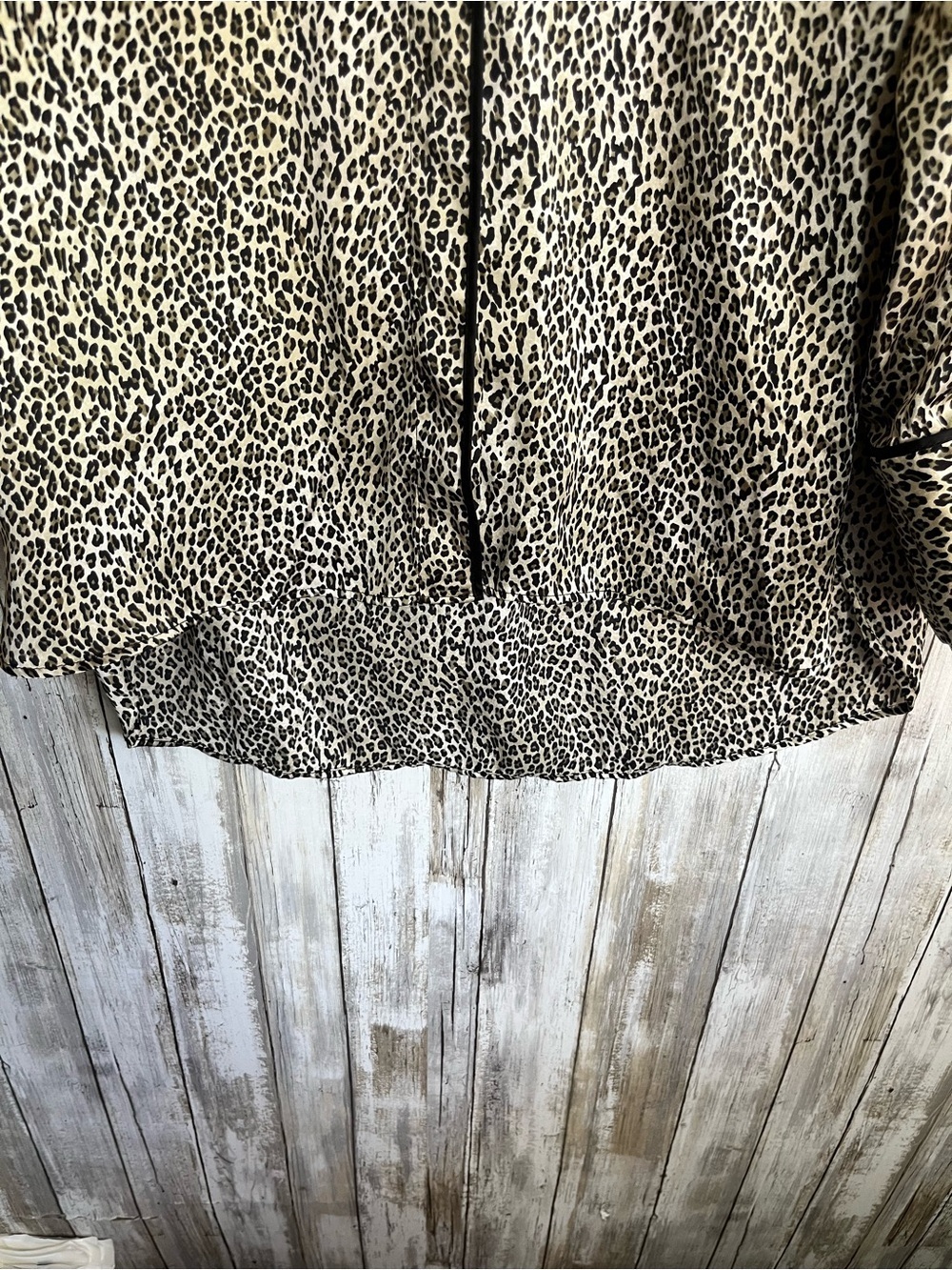 Zara Leopard Print Blouse NWT XS Animal Print Top Black Trim Long Sleeve - Picture 2 of 5